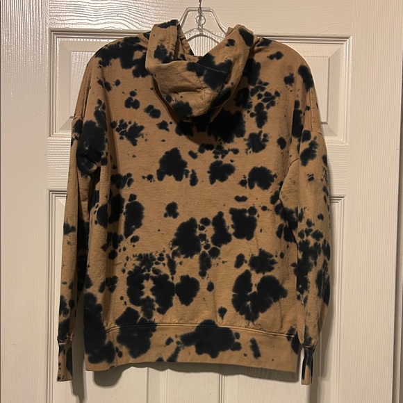 Def Leppard Tan and Black Graphic Hoodie - Picture 4 of 4